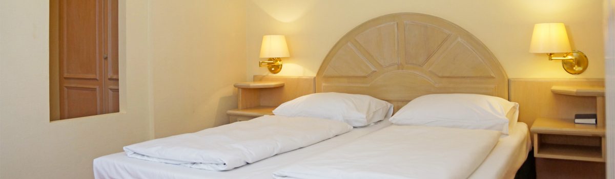 Doppelzimmer mit Doppelbett